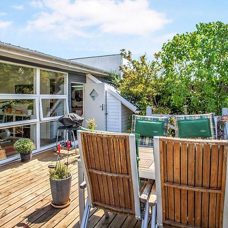 Fredelig Overnatning Ved Sundet Og Norrestrand So Horsens Ngoại thất bức ảnh