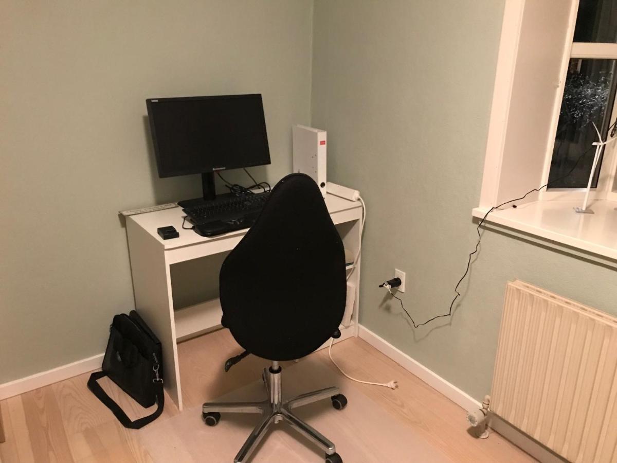 Fredelig Overnatning Ved Sundet Og Norrestrand So Horsens Ngoại thất bức ảnh