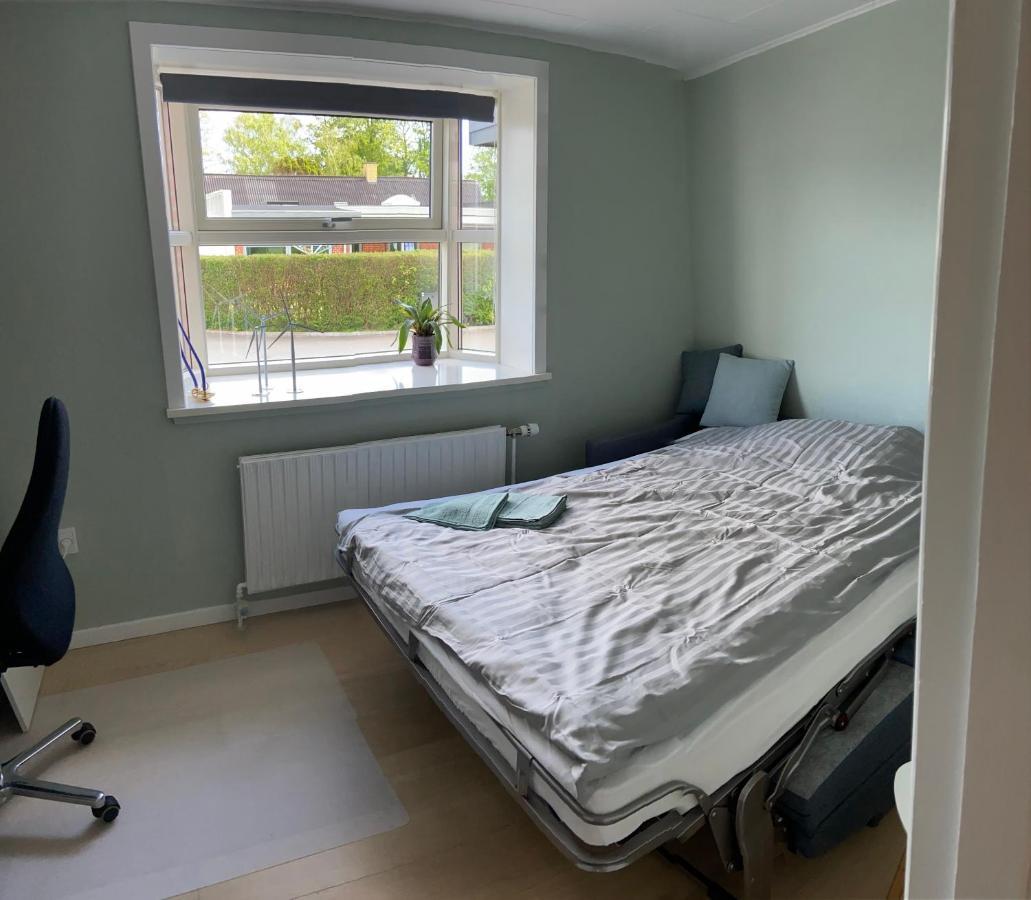 Fredelig Overnatning Ved Sundet Og Norrestrand So Horsens Ngoại thất bức ảnh
